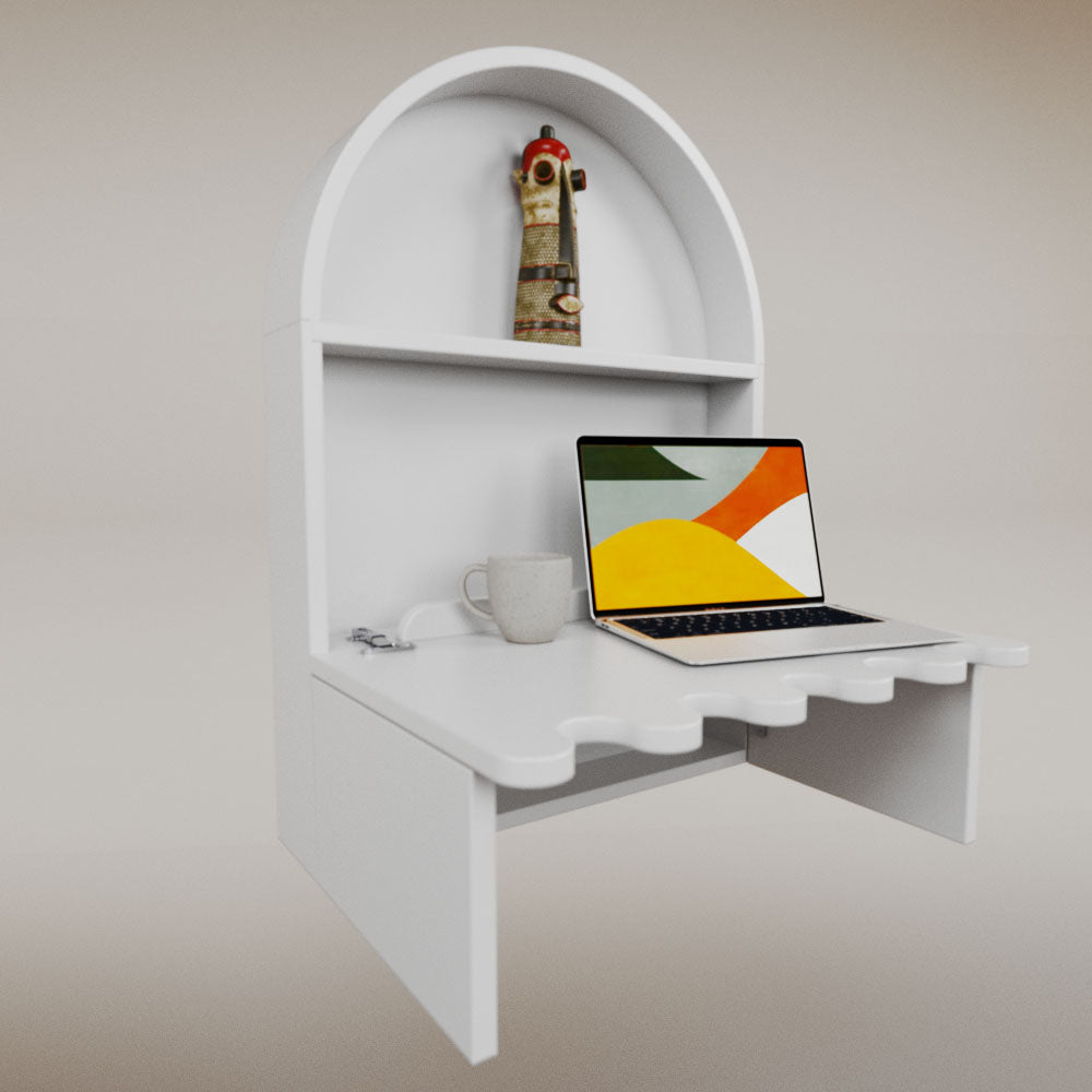 Luisa Redondo Desk