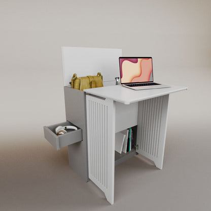 Valeria's Desk