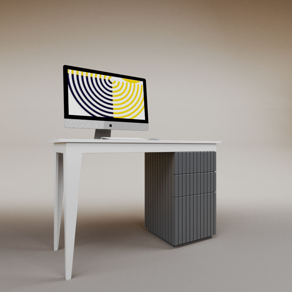 Veronica's Desk