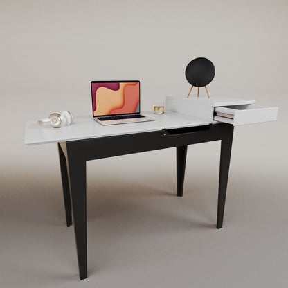 Andrea extendable desk