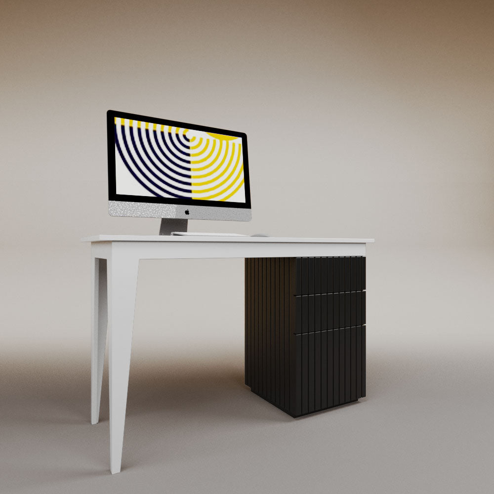 Veronica's Desk
