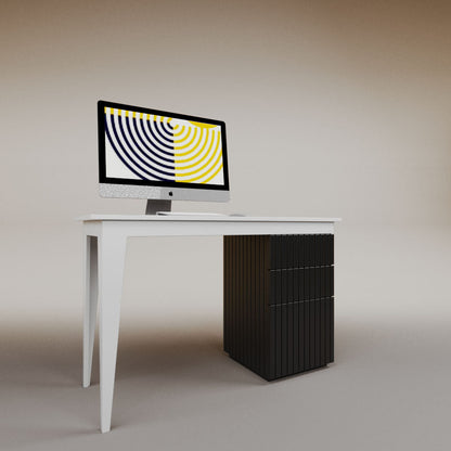 Veronica's Desk