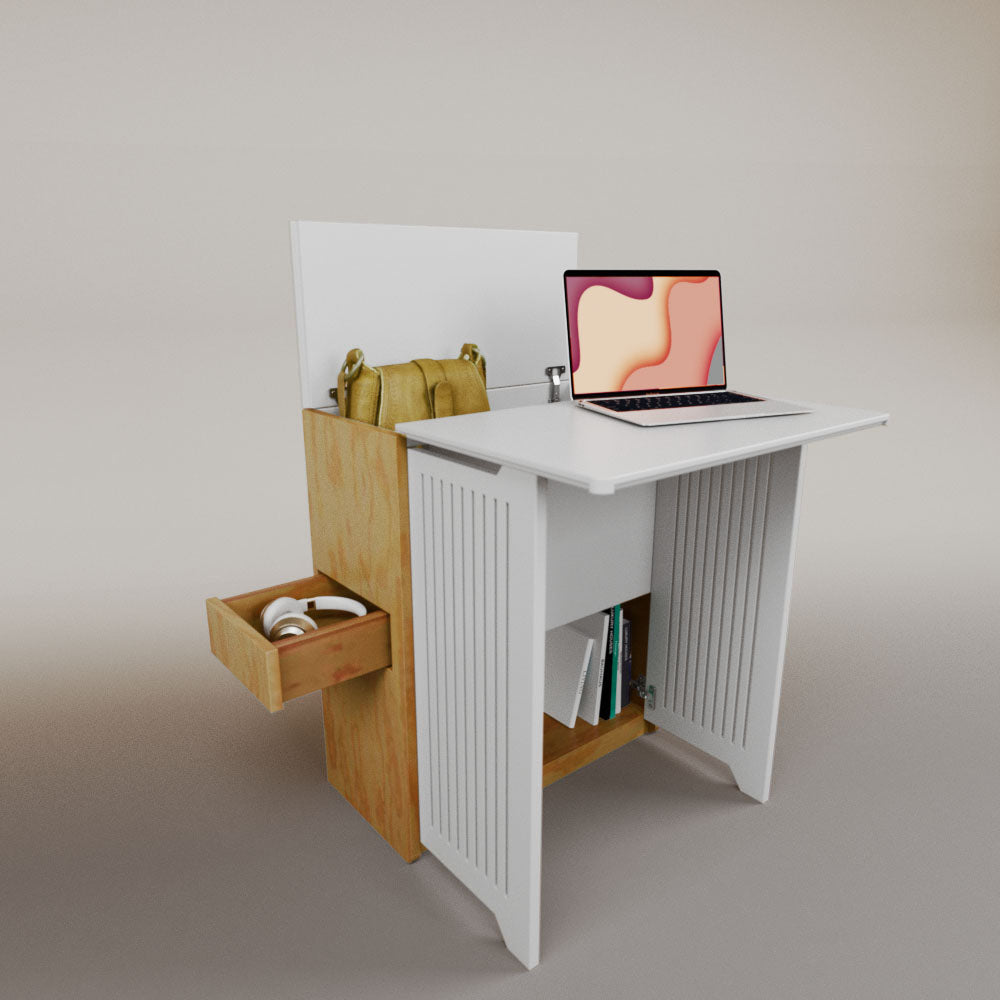 Valeria's Desk