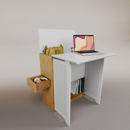 Valeria's Desk