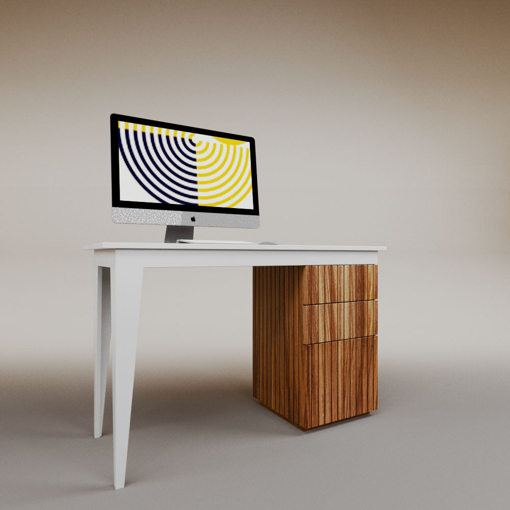 Veronica's Desk