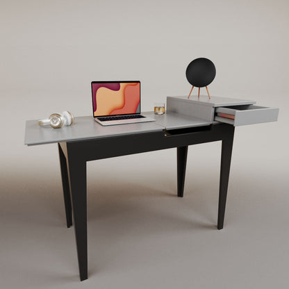 Andrea extendable desk