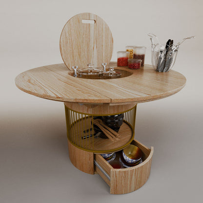 Claudia Table