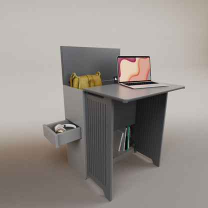 Valeria's Desk