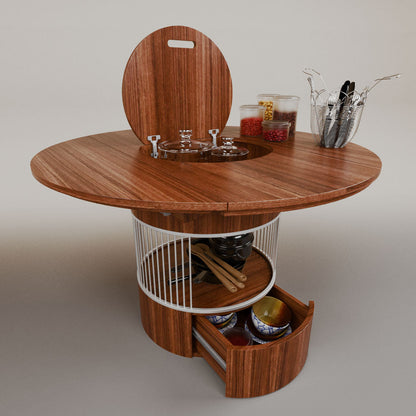 Claudia Table