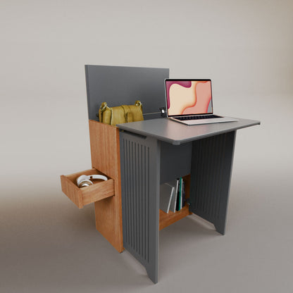 Valeria's Desk