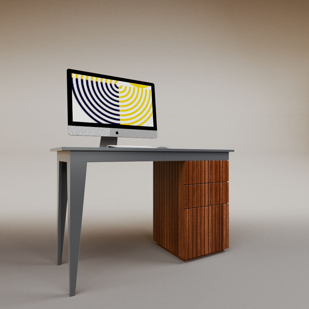 Veronica's Desk