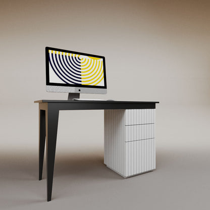 Veronica's Desk