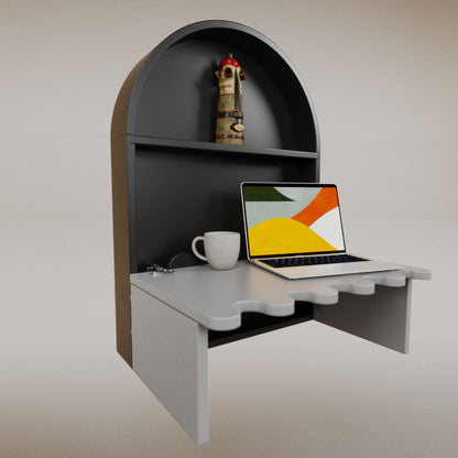 Luisa Redondo Desk