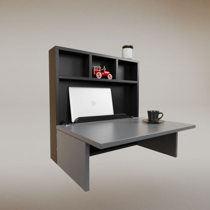 Luisa Cuadrado Desk