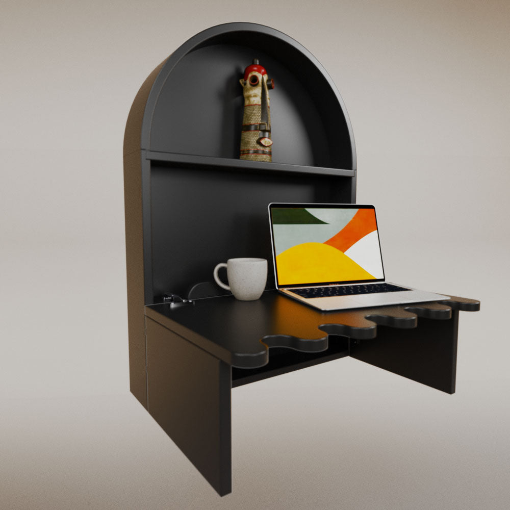 Luisa Redondo Desk