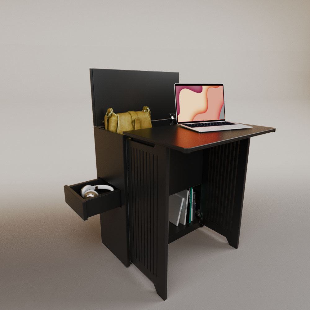 Valeria's Desk