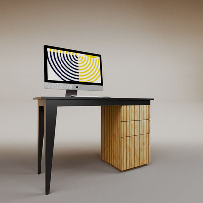Veronica's Desk