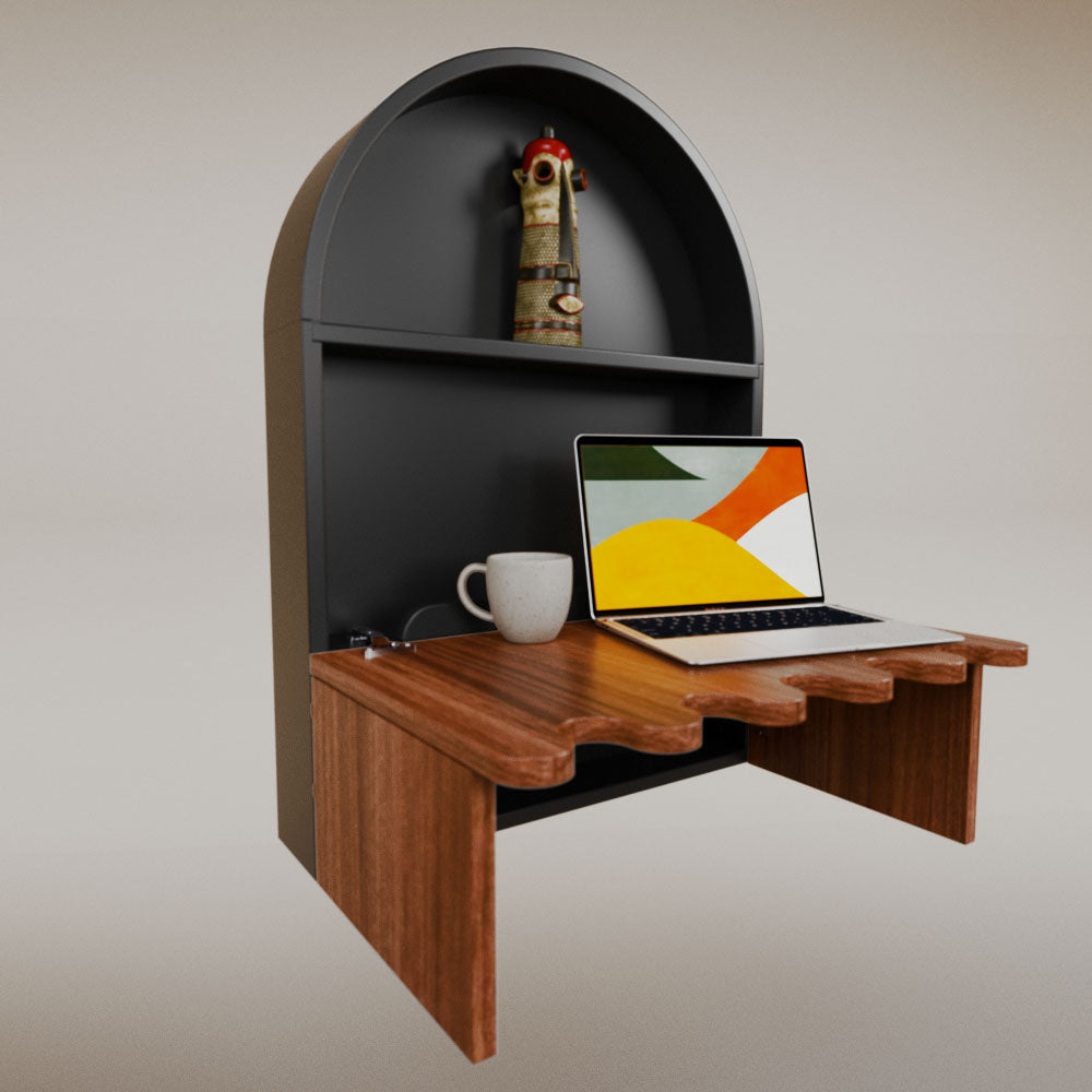 Luisa Redondo Desk