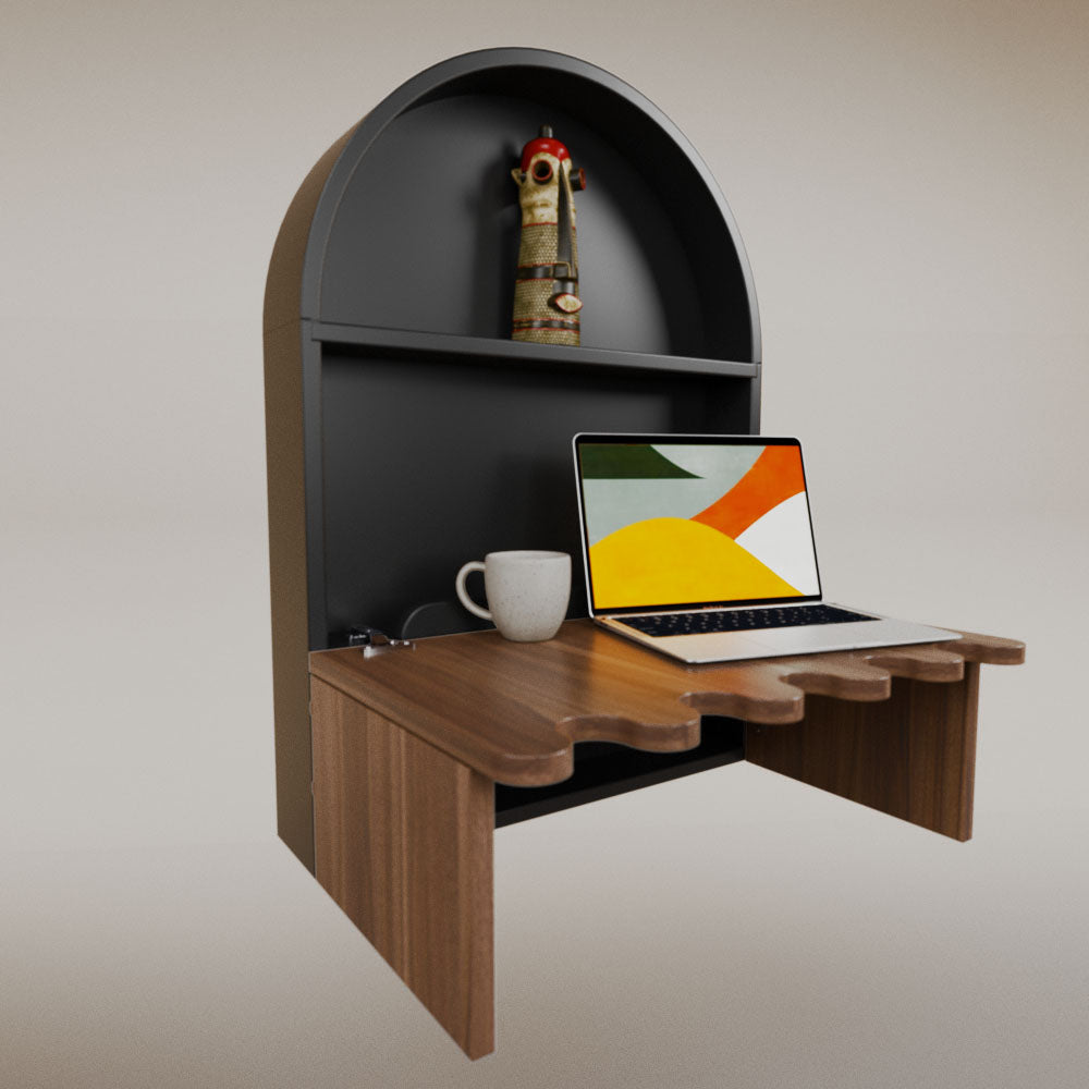 Luisa Redondo Desk