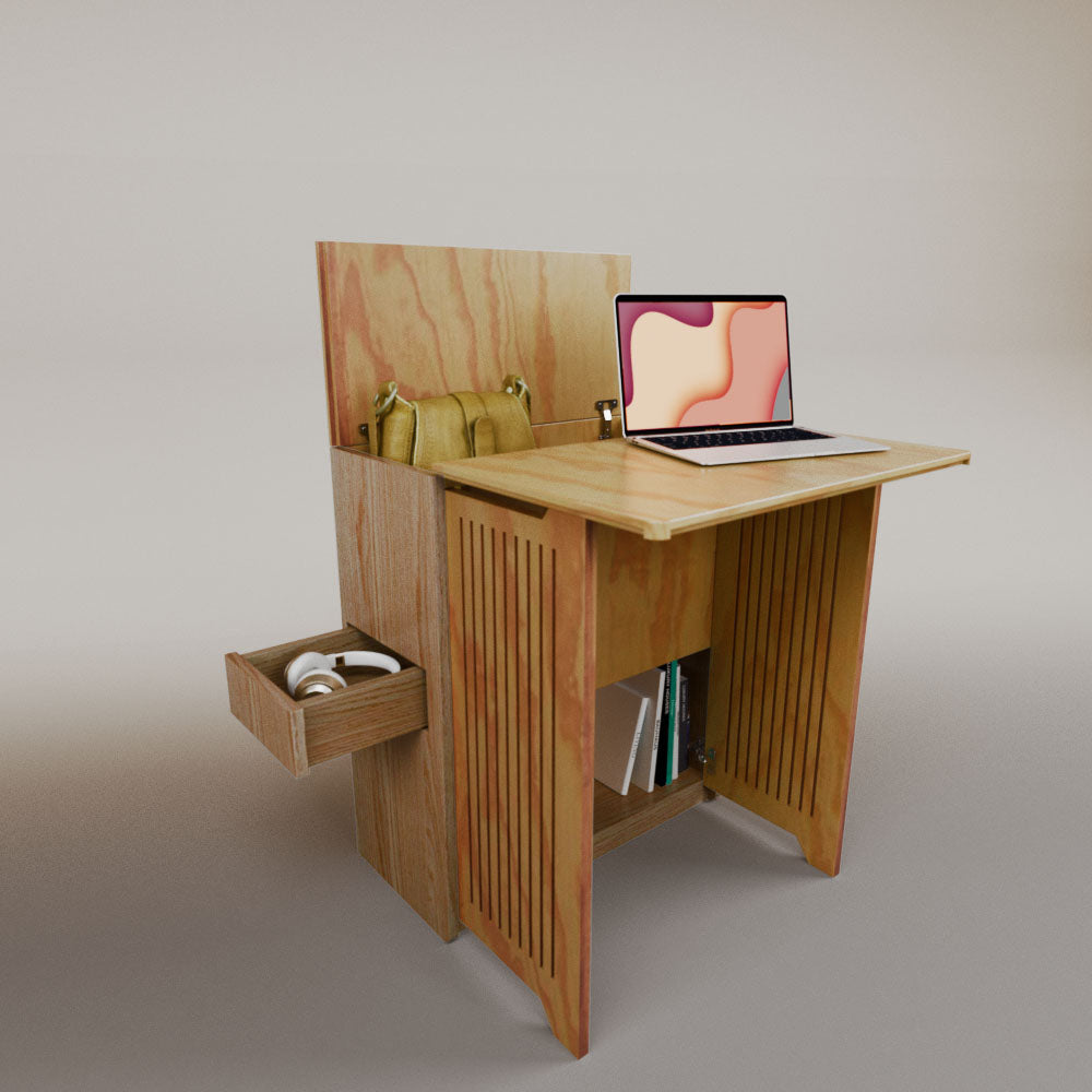 Valeria's Desk
