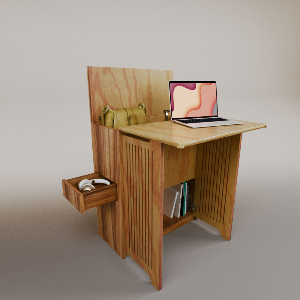 Valeria's Desk