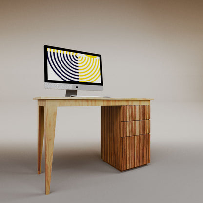 Veronica's Desk