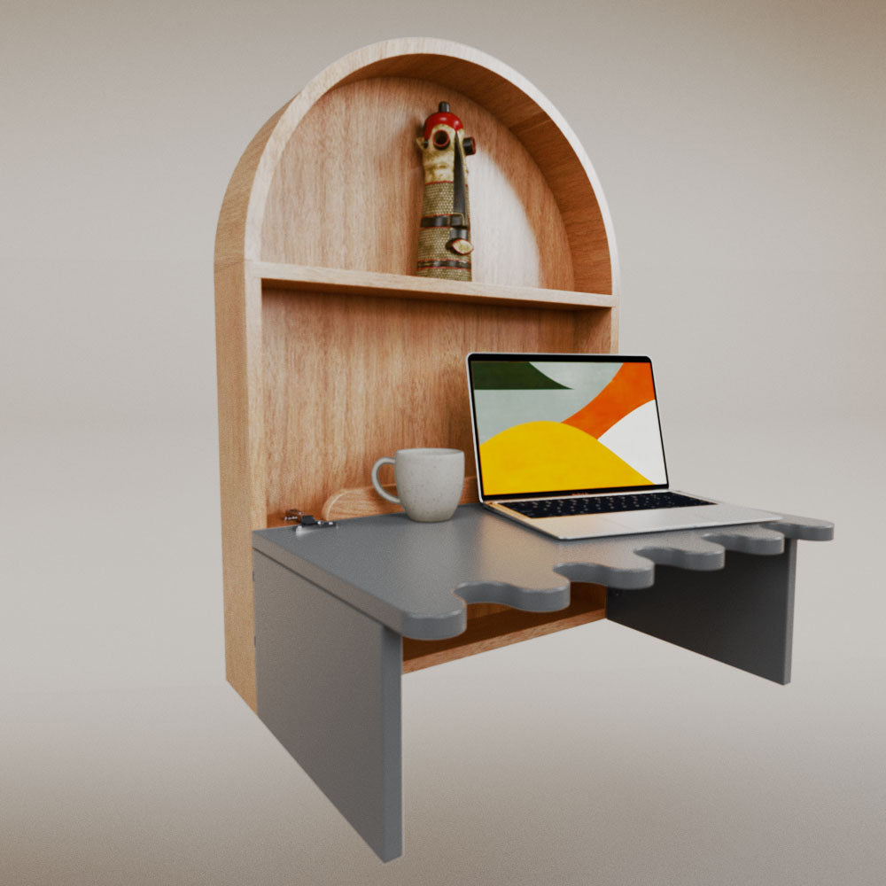 Luisa Redondo Desk