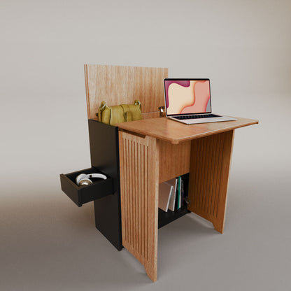 Valeria's Desk