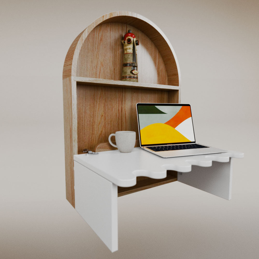 Luisa Redondo Desk