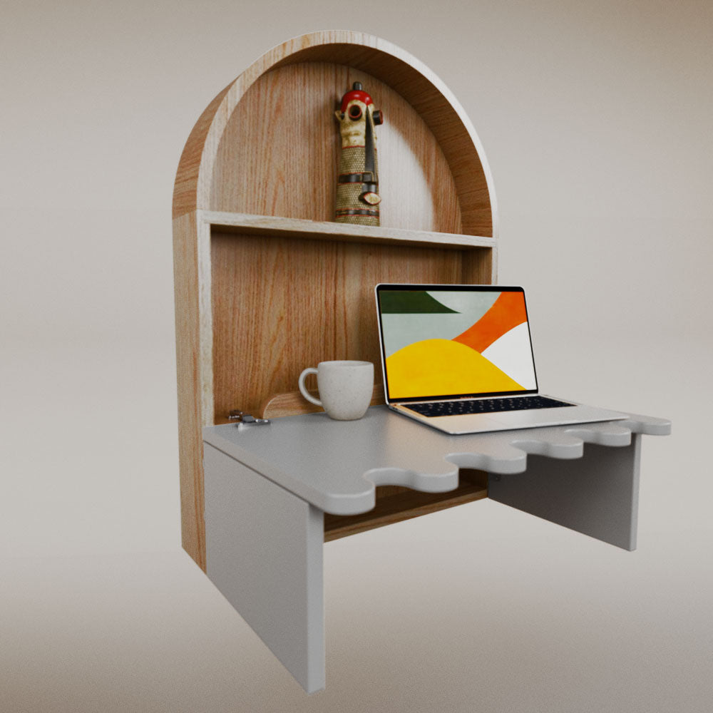Luisa Redondo Desk