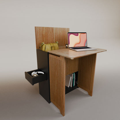 Valeria's Desk
