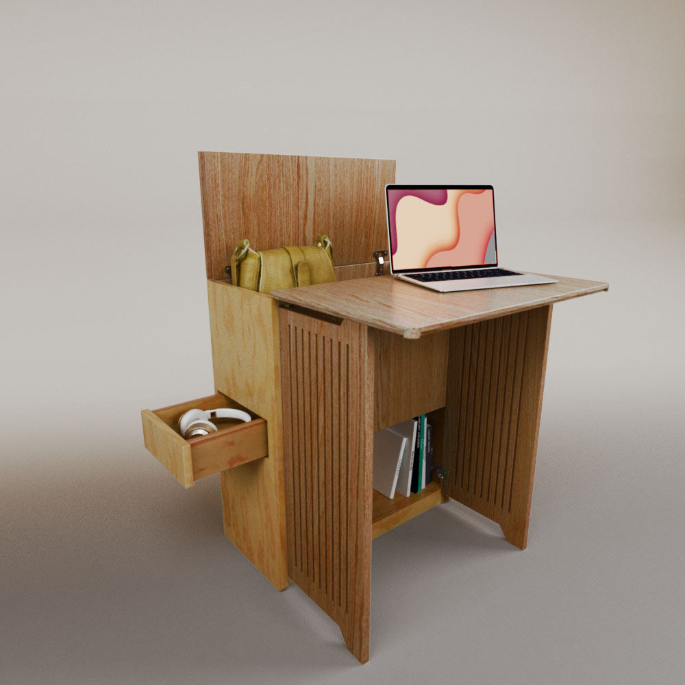 Valeria's Desk