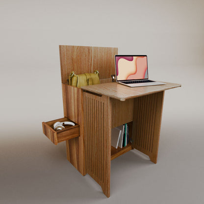 Valeria's Desk