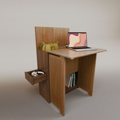 Valeria's Desk