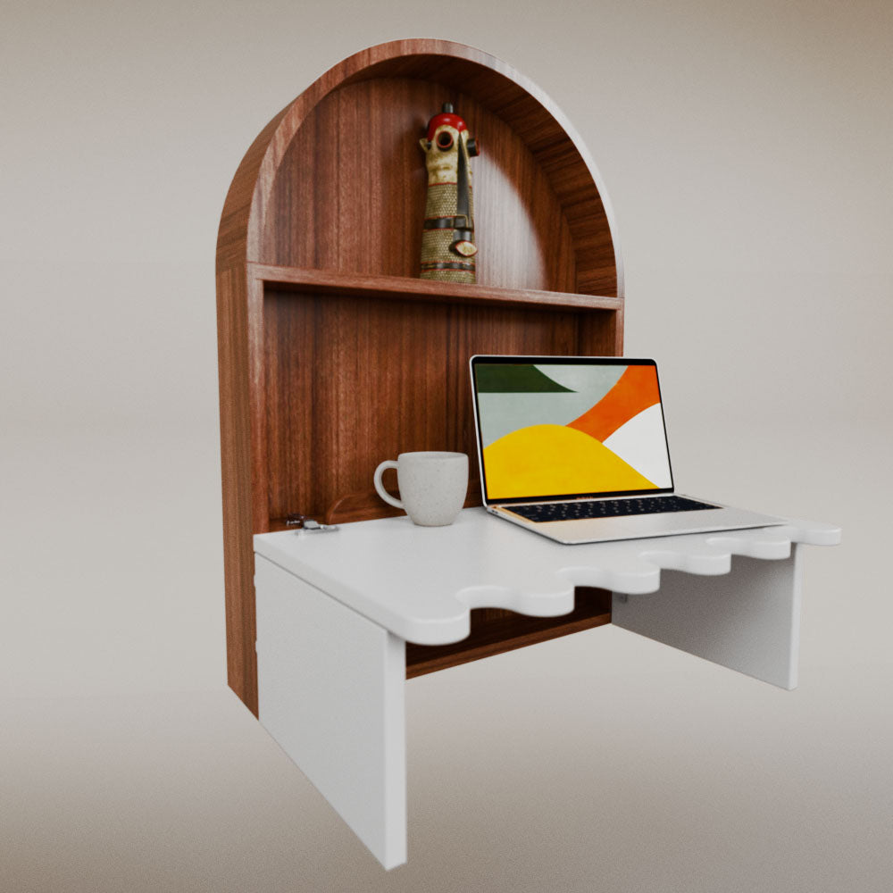 Luisa Redondo Desk