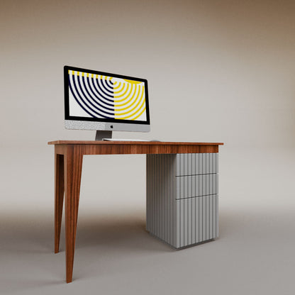 Veronica's Desk