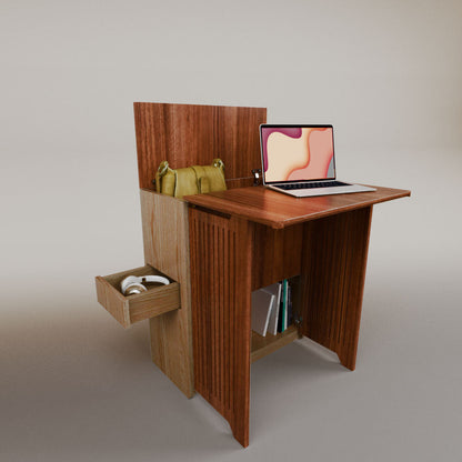 Valeria's Desk