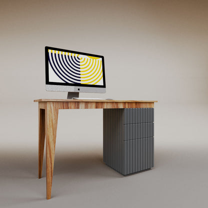 Veronica's Desk
