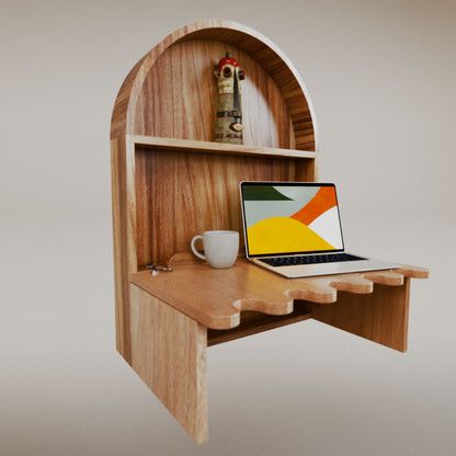 Luisa Redondo Desk