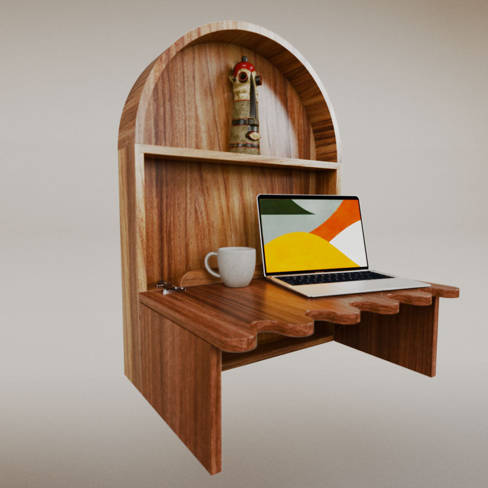 Luisa Redondo Desk