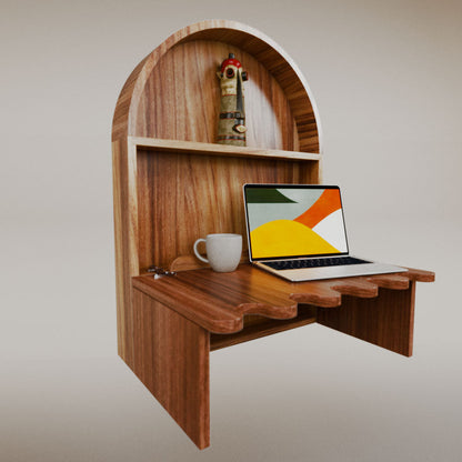 Luisa Redondo Desk