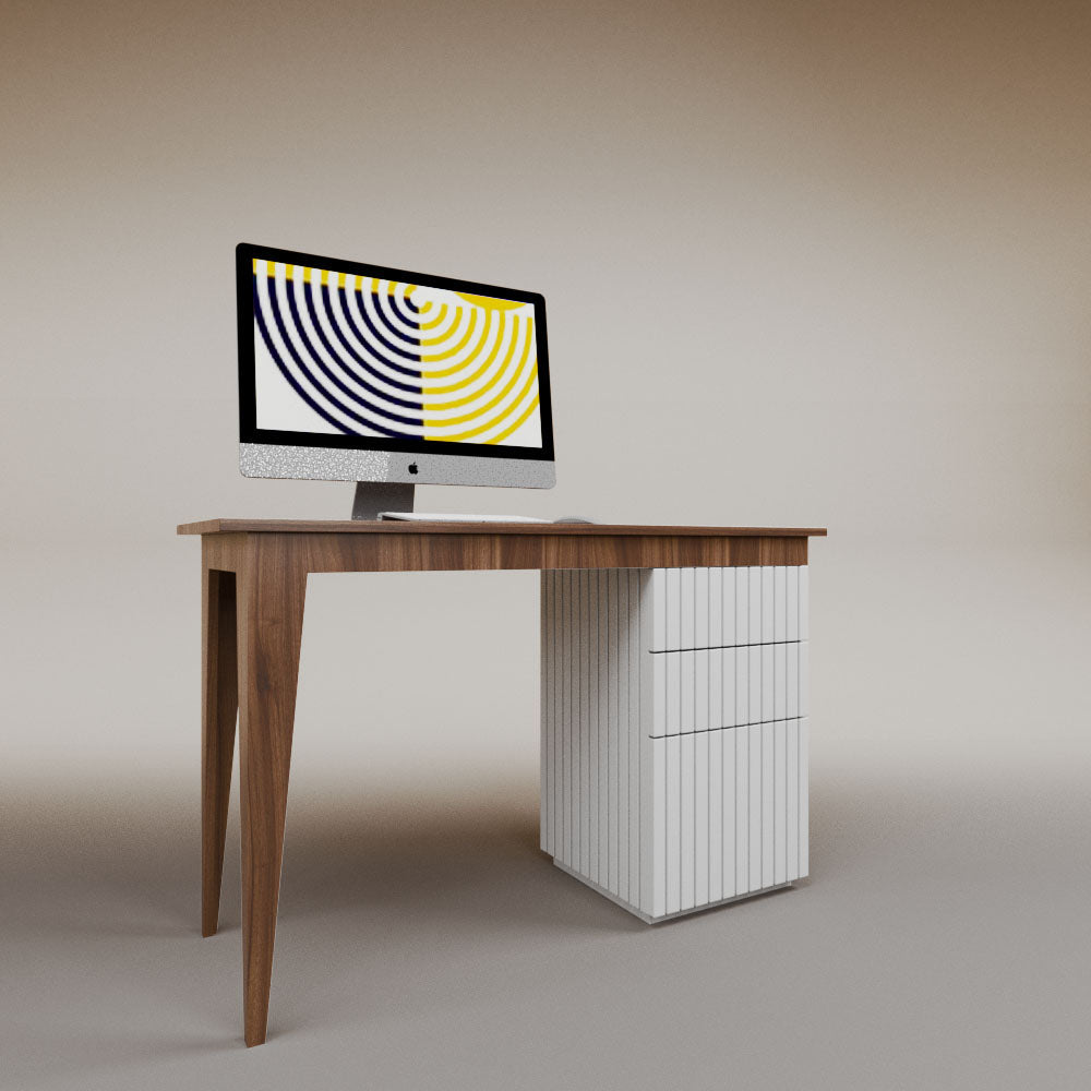 Veronica's Desk