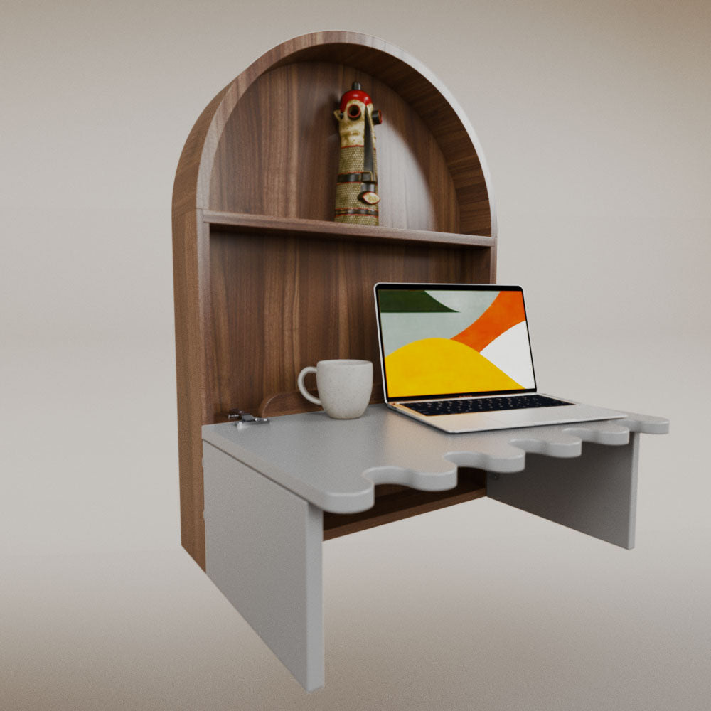 Luisa Redondo Desk