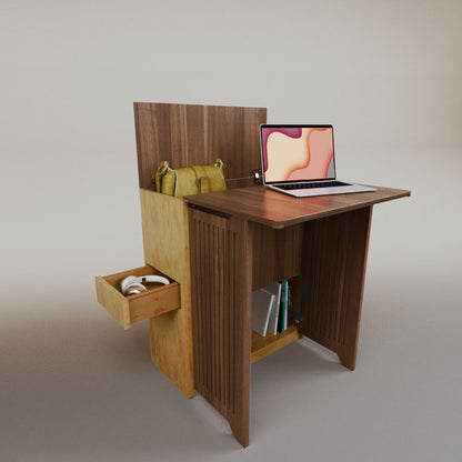 Valeria's Desk