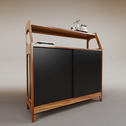 Nataly Credenza