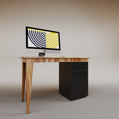 Veronica's Desk